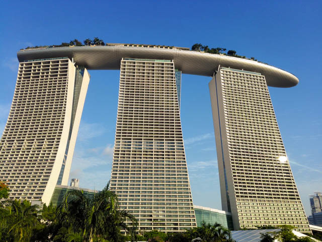 去新加坡,如果你有预算,建议至少去金沙酒店住一晚