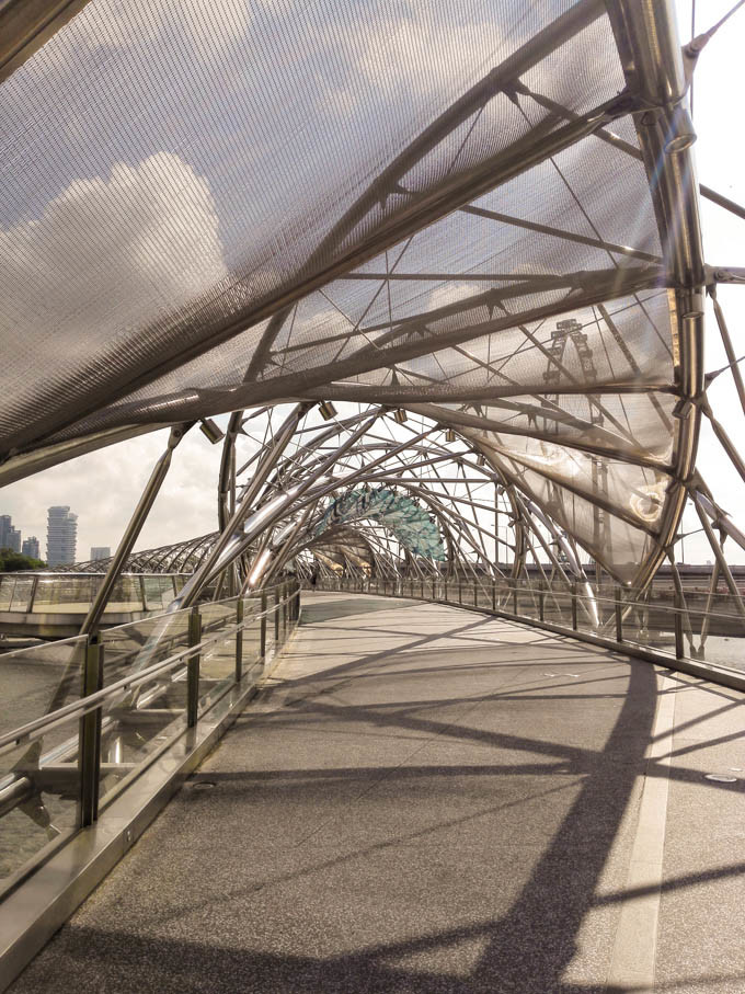 去新加坡,如果你有预算,建议至少去金沙酒店住一晚