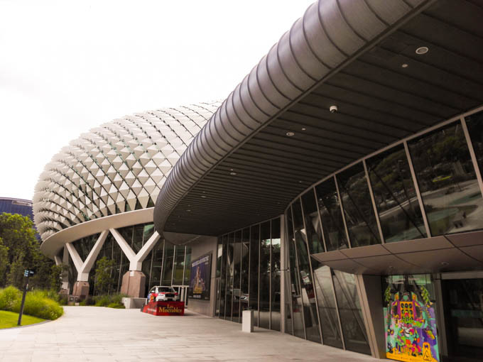 去新加坡,如果你有预算,建议至少去金沙酒店住一晚