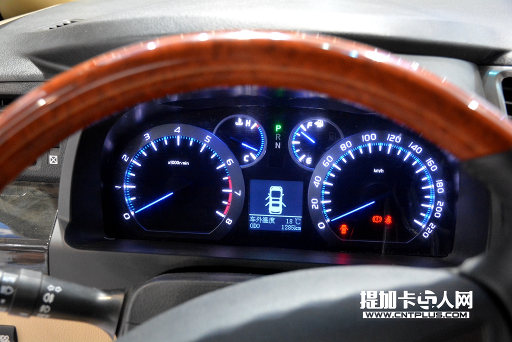 银隆mpv纯电动汽车,银隆4米二新能源汽车