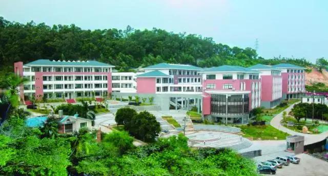 厦门历史悠久的百年中学老校,厦门最厉害的中学