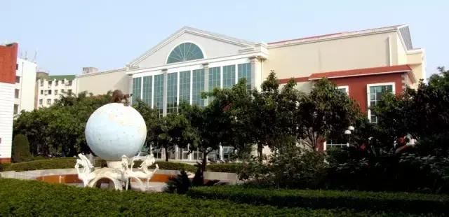 厦门历史悠久的百年中学老校,厦门最厉害的中学