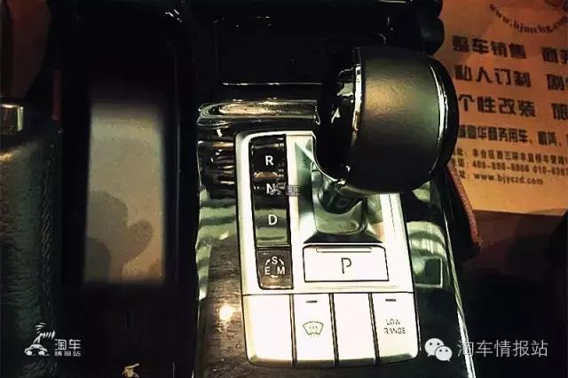 奔驰g5004x4越野车越野性能展示,二手g500奔驰最新报价