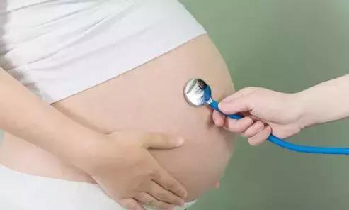 产后狂躁症怎么治疗最好,产后抑郁症会发展成狂躁症吗