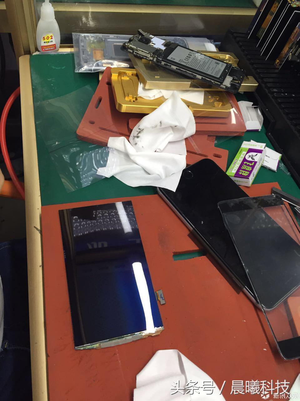 一加手机屏幕碎了维修,一加3屏幕拆解维修更换教程