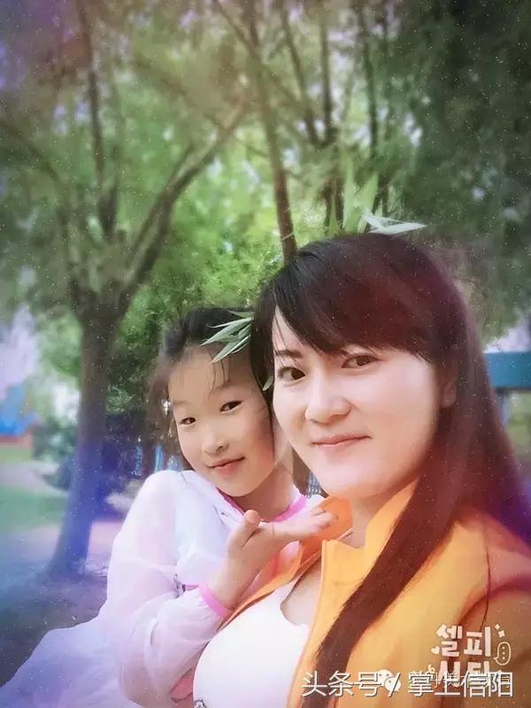 信阳罗丹小水滴阅读馆里享受阅读的时光,寻找罗丹最美教师