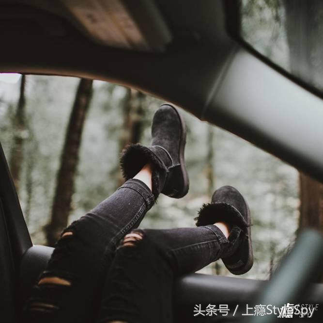 穿着不臃肿的雪地靴,雪地靴怎么穿不胖