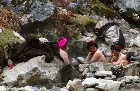 四川凉山彝族自治州瀑布温泉,四川超棒温泉冷门景点推荐