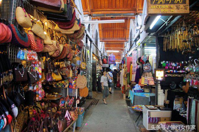 在年轻的时候去旅行,在青春去旅行