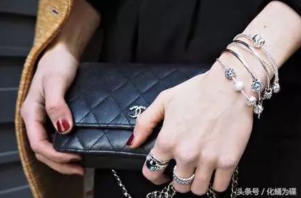 定鞋网搭配密籍系列-寒风刺骨穿衣怎么避寒又有范