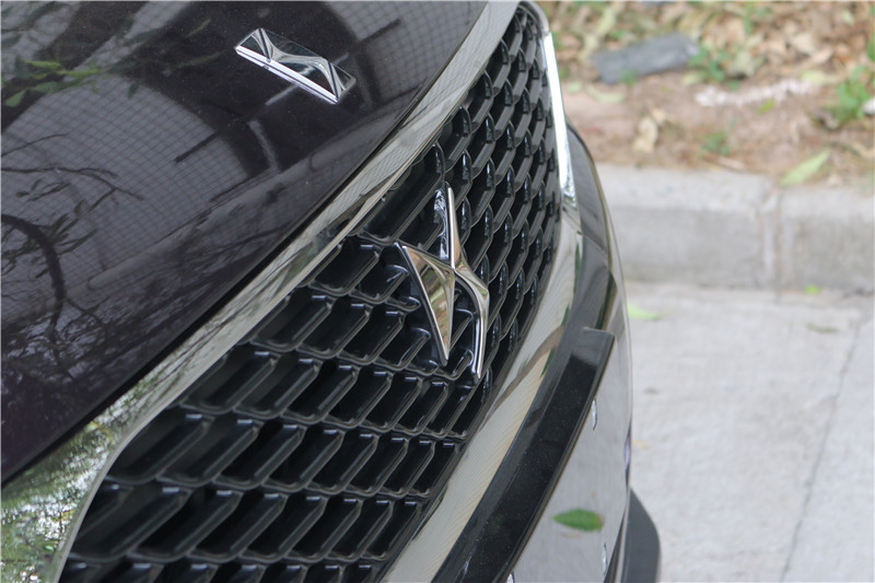 标致ds6怎么样,标致ds6倒车影像