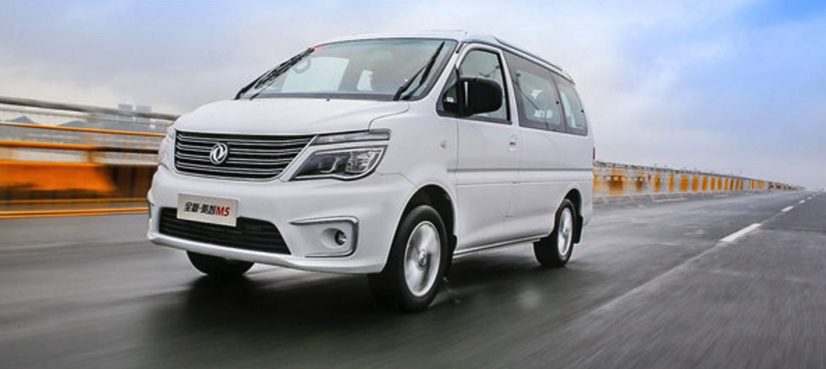 乘坐舒服的7座suv,带天窗七座家用mpv