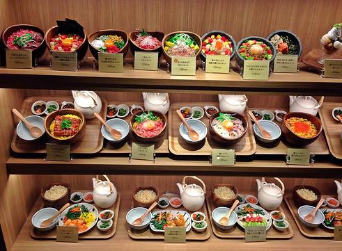 顶级日本茶泡饭,梅子茶泡饭和三文鱼茶泡饭