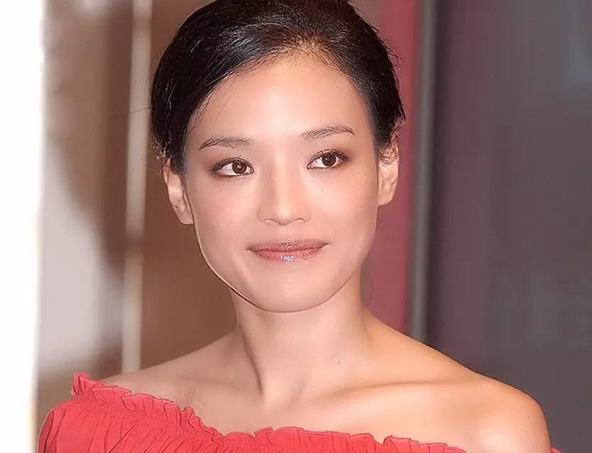 舒淇倪妮林允的鲶鱼脸,林允撞衫视频完整版