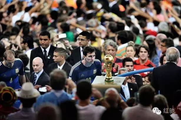 致梅西一句话,致最好的梅西的一段话