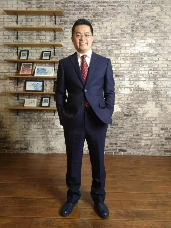 以创新引领实体经济转型,以创新意识驱动发展