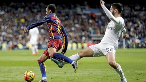 足球场上的十大小动作,足球业余场出现的危险动作