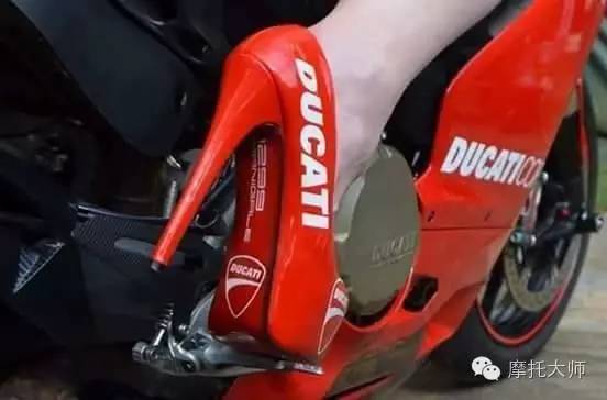 女生都喜欢杜卡迪吗,现实中遇见杜卡迪