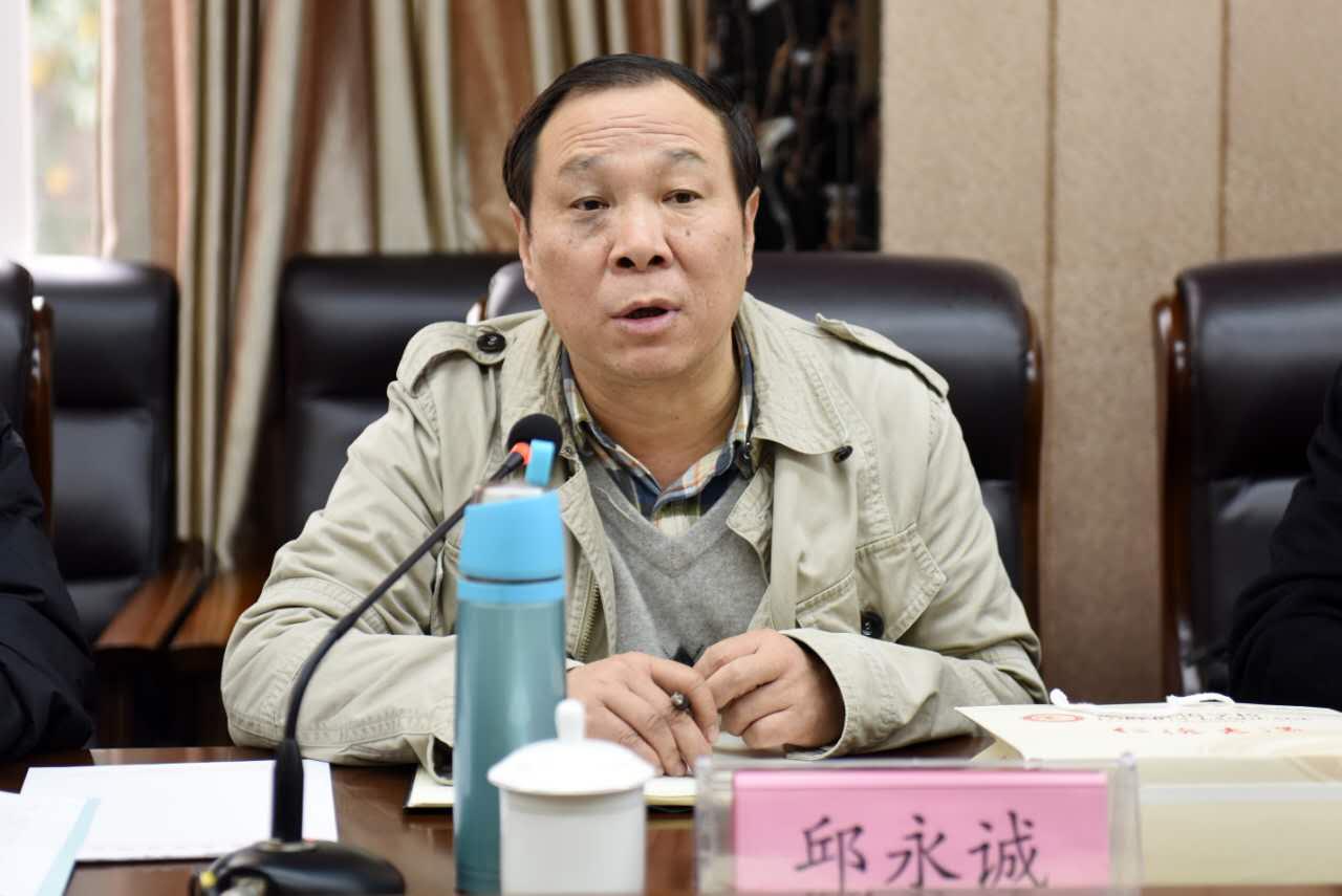 三年铸一剑今朝气宇轩—棠外通过阳光体育示范学校复查验收