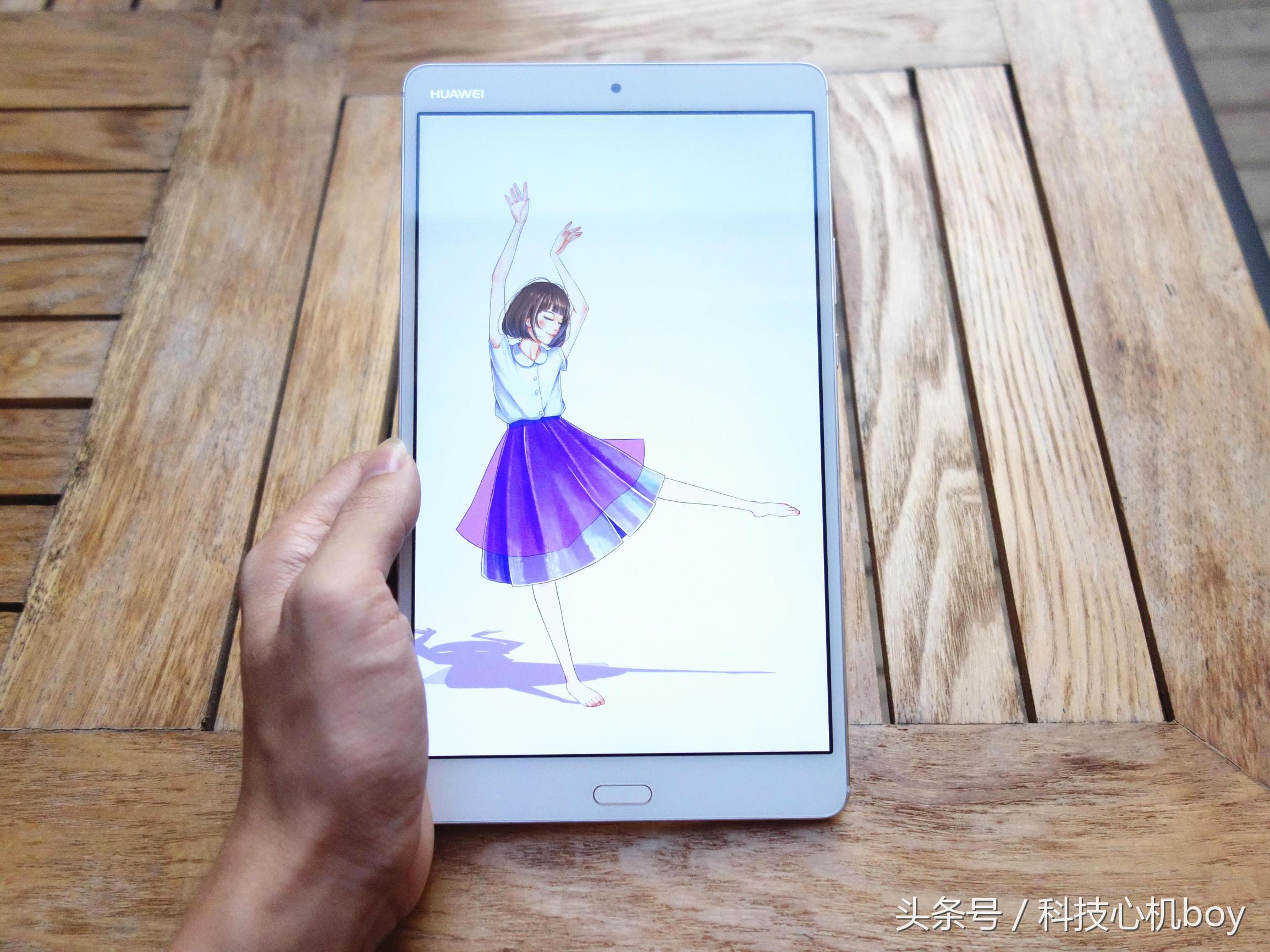 华为nova8pro和荣耀m3哪个好,华为mate40e和荣耀m3选哪个