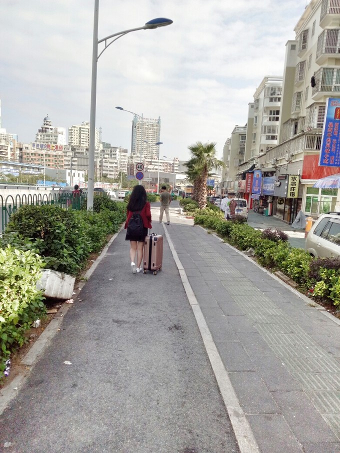 离开睁眼闭眼看见的城市,来到十一月小清新的厦门