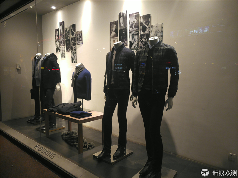 锤子m1是双扬声器吗,锤子m1刚出时多少钱