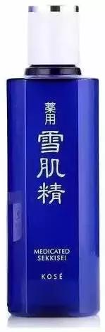 手慢无！昆明姑娘们，冬天用这10瓶”水“比打水光针还牛逼！