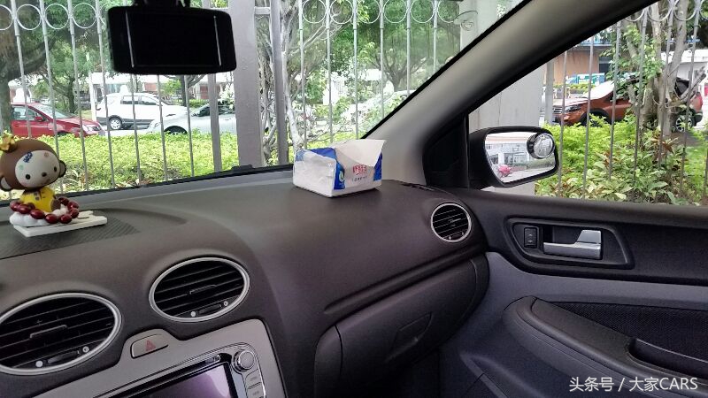 想买福克斯两厢车,2015款福克斯1.6手动优缺点