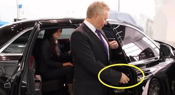 劳斯莱斯有多少把雨伞,一个劳斯莱斯车标值多少钱