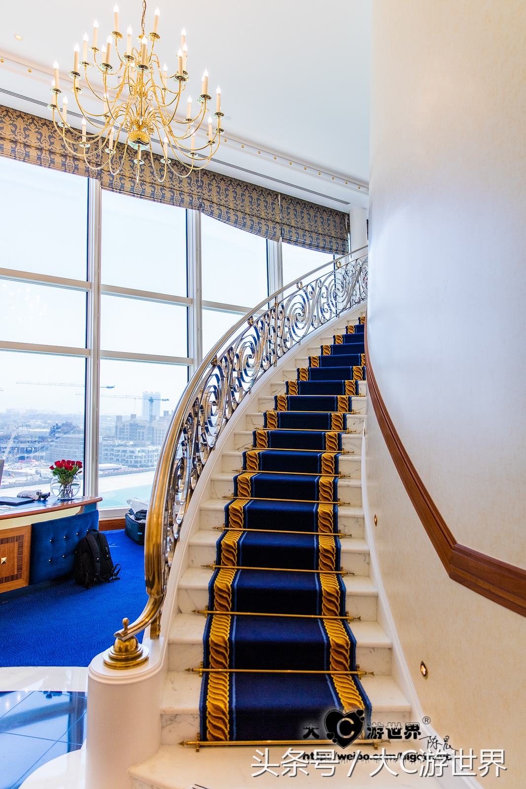 旅游的中国夫妻住迪拜帆船酒店,住迪拜帆船酒店攻略