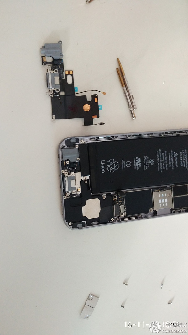 苹果6掉水里了怎么修复,苹果6s掉水里挽救措施