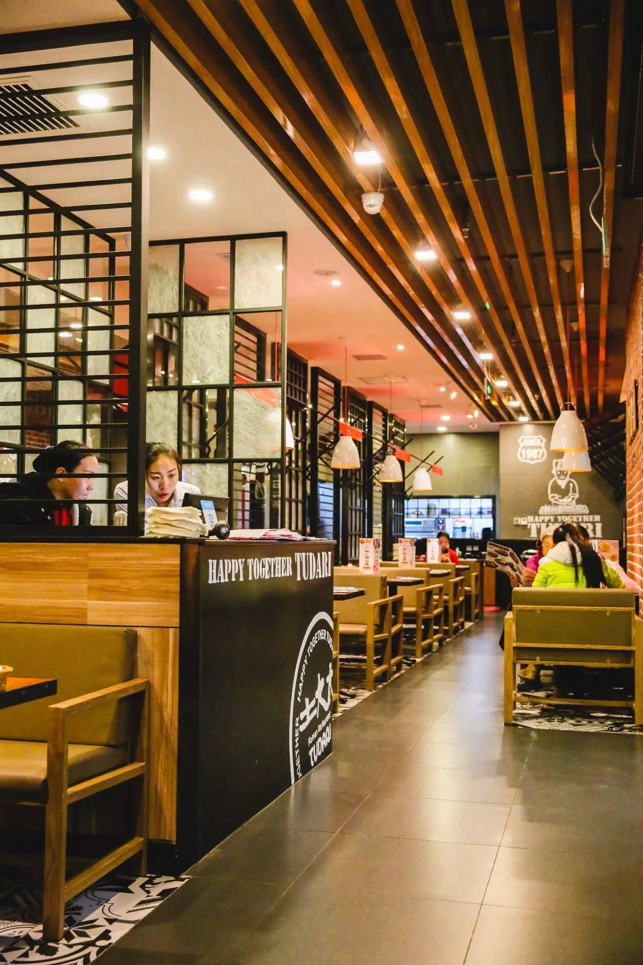 闊╁浗瓒呯伀鐨勯浮,鐗瑰埆澶х殑闊╁紡鐐搁浮