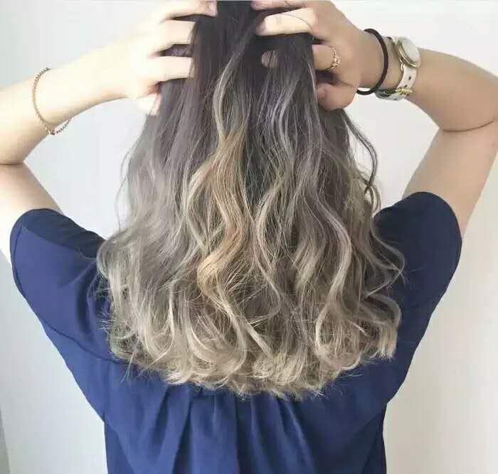 染发后又长出黑头发了应该怎么做,染发黑头发长出来不想再染怎么办