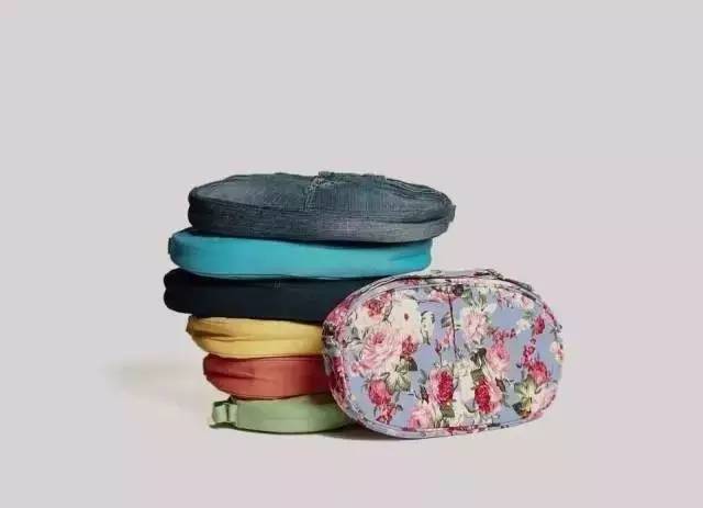 宾大女神将旧衣服“打包”送上了时尚周,居然得到名模一致追捧!