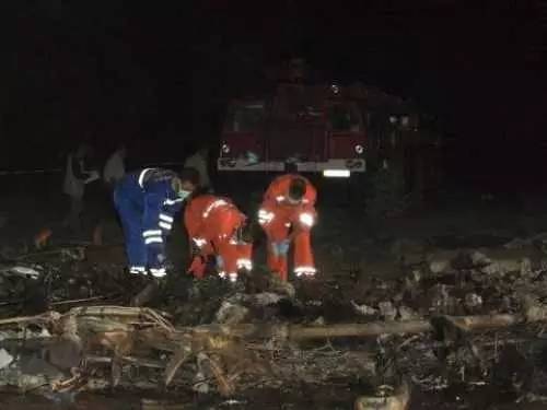 1949年的震惊全世界的事件,2002年轰动全球的空难完整版