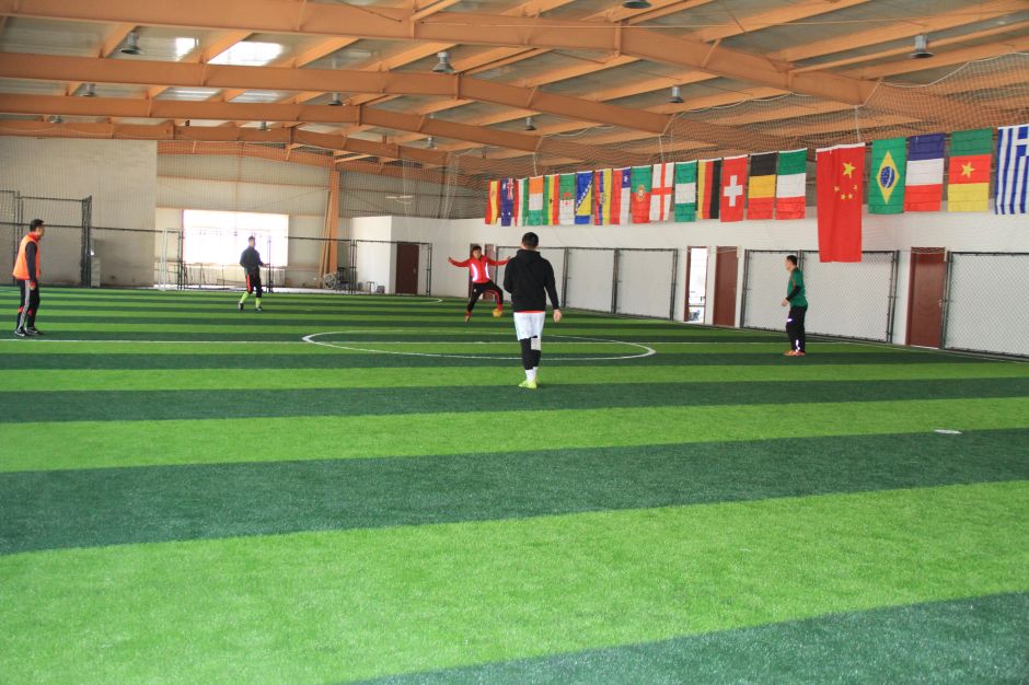 夏天下午踢球注意什么,冬天足球踢球注意事项