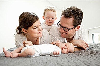 夫妻月收入多少生二胎,夫妻两人月入4000