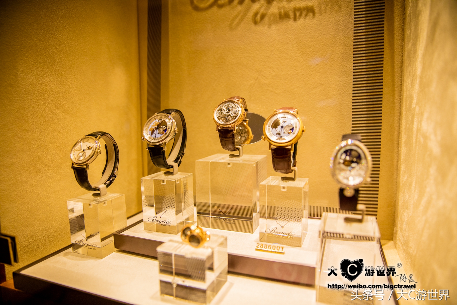 旅游的中国夫妻住迪拜帆船酒店,住迪拜帆船酒店攻略