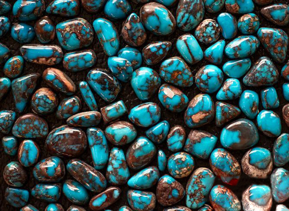 巴山矿口绿松石特点,美菱矿绿松石的特点