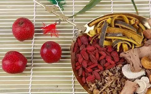 气血不足严重失眠怎么调理,严重气血不足吃什么中成药