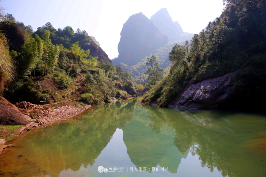 带上阳光开头结尾,阳光情人谷
