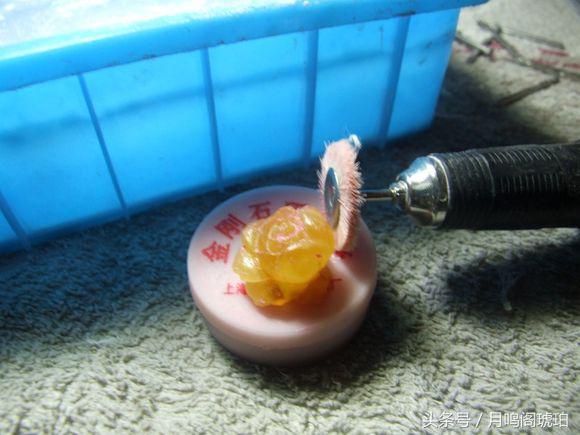 蜜蜡鲜花,琥珀蜜蜡花