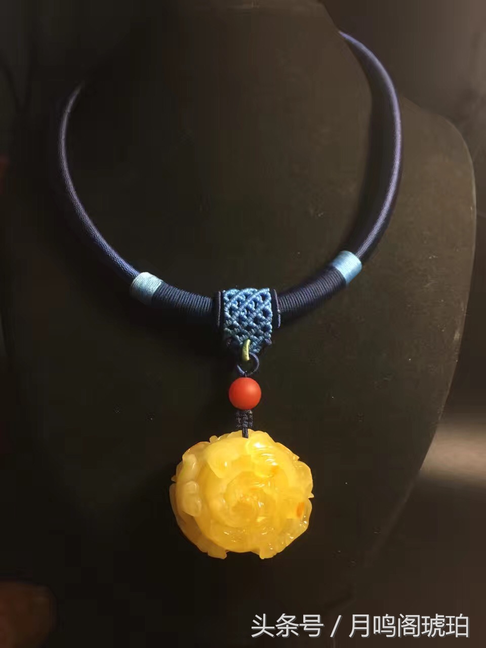 蜜蜡鲜花,琥珀蜜蜡花