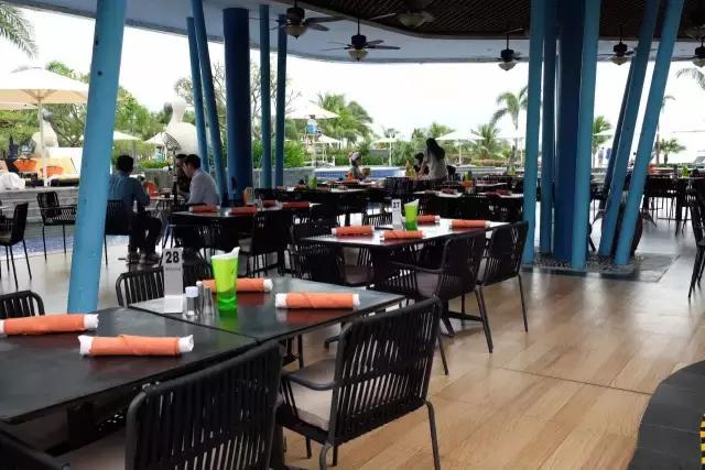 杨幂刘恺威最新一期从酒店出来,杨幂刘恺威法国巴黎定情之作