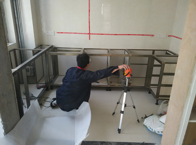 铝合金陶瓷橱柜安装过程,陶瓷铝合金橱柜安装方法