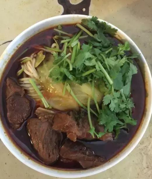 重庆小面哪一家最好吃,探店最正宗的重庆小面