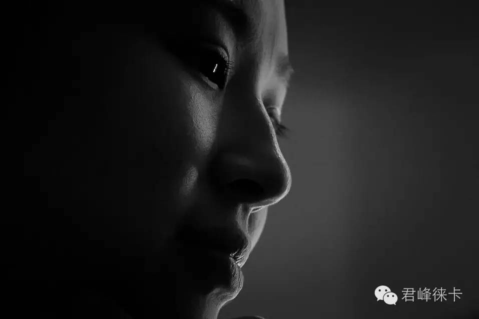 徕卡Q紧凑型全画幅相机,徕卡q是全画幅相机吗