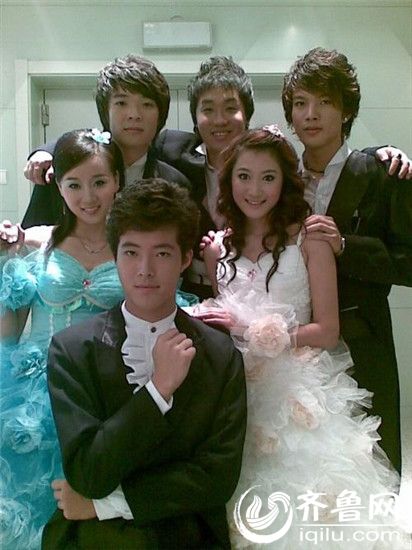 2017全球华人新春晚会,2016年全球华人网络春晚