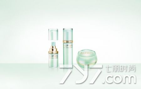 欧珀莱适合什么肤质,欧珀莱哪一款适合油性肌肤