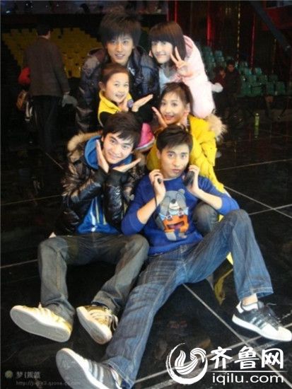 2017全球华人新春晚会,2016年全球华人网络春晚